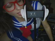 歐美ASMR眼鏡娘主播穿著 美少女戰士服 舔耳朵誘惑